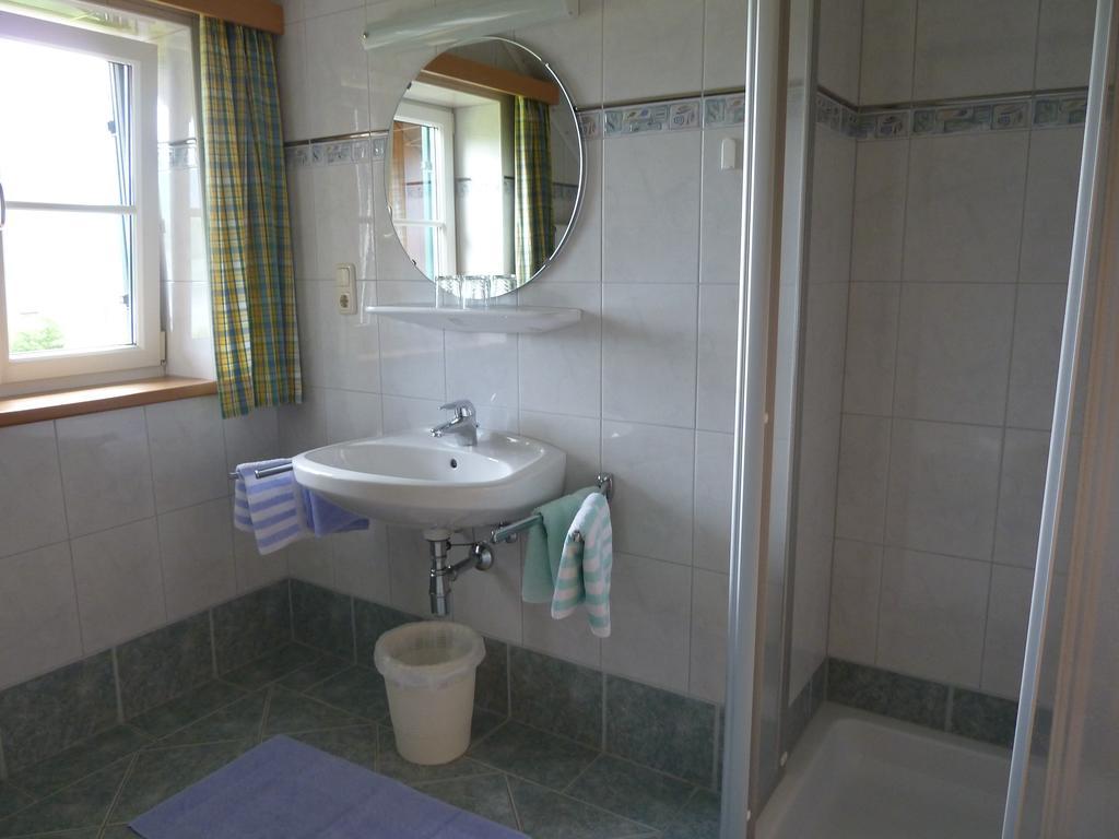 Haus Schoenblick Apartment Strobl Room photo